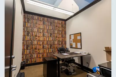 827 N Milwaukee Avenue, Chicago, IL 60642 - Photo 5