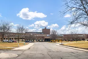 440 Lakeshore Ct, Saint Charles, IL 60174 - Photo 37