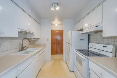 222 Madison Street #214, Joliet, IL 60435 - Photo 13