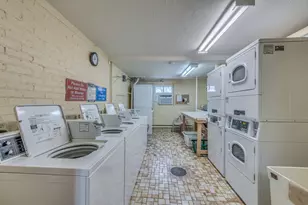 222 Madison St, Joliet, IL 60435 - Photo 17