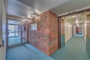 222 Madison St, Joliet, IL 60435 - Photo 3