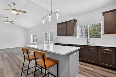 20929 Lakewoods Lane, Shorewood, IL 60404 - Photo 13