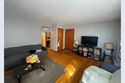 2328 N Lawndale Avenue, Chicago, IL 60647 - Photo 5