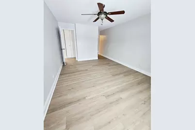 1550 Sandpebble Drive #210, Wheeling, IL 60090 - Photo 13