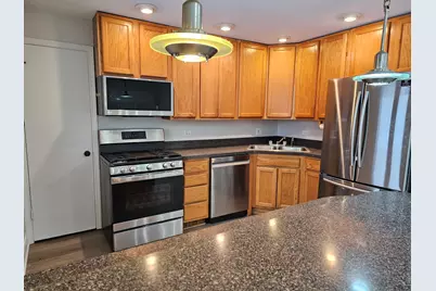 1550 Sandpebble Drive #210, Wheeling, IL 60090 - Photo 3