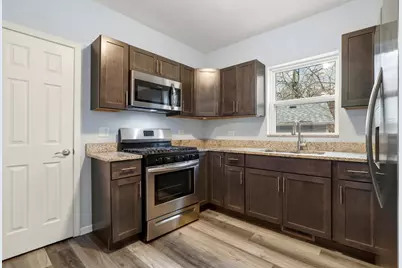 511 Emmett Street, Joliet, IL 60436 - Photo 7