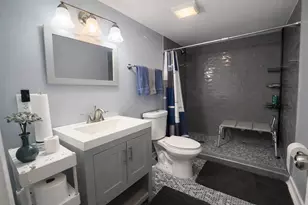 14521 Kenwood Ave, Dolton, IL 60419 - Photo 9