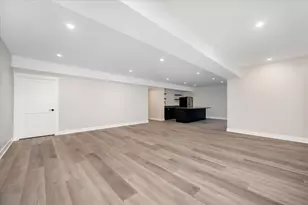 964 S Hillside Ave, Elmhurst, IL 60126 - Photo 61