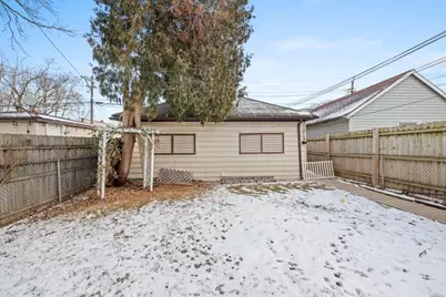 2207 N Nagle Avenue, Chicago, IL 60707 - Photo 33