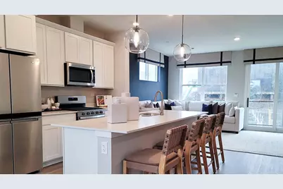 2220 Lakeshore Drive, Schaumburg, IL 60173 - Photo 5