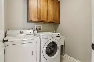 1103 Kingsley Dr, Romeoville, IL 60446 - Photo 29