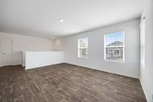 191 Goldenrod Dr, Elgin, IL 60124 - Photo 7