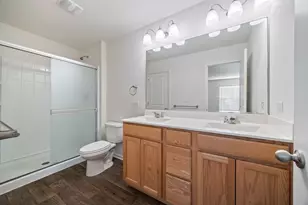 191 Goldenrod Dr, Elgin, IL 60124 - Photo 17