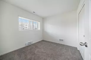 191 Goldenrod Dr, Elgin, IL 60124 - Photo 21