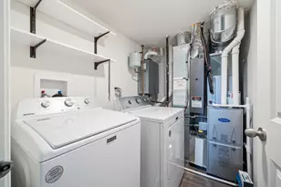 191 Goldenrod Dr, Elgin, IL 60124 - Photo 23