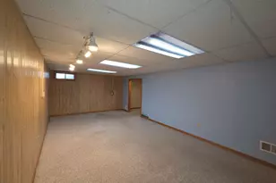 5836 Longest Dr, South Beloit, IL 61080 - Photo 25