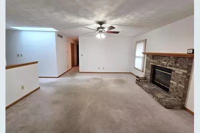 5836 Longest Drive, South Beloit, IL 61080 - Photo 7