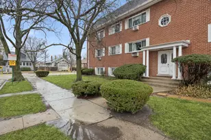 [Address not provided], Oak Park, IL 60304 - Photo 15