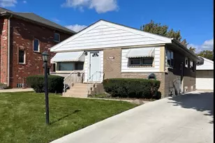 7736 W Winona St, Norridge, IL 60706 - Photo 1