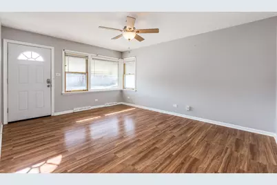 7736 W Winona Street, Norridge, IL 60706 - Photo 5
