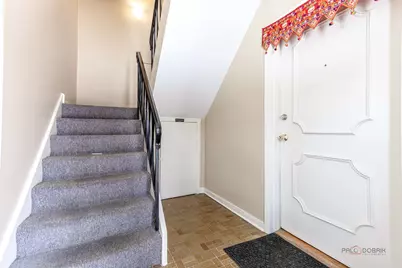 9396 Bay Colony Drive #1S, Des Plaines, IL 60016 - Photo 5