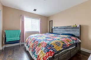 9396 Bay Colony Dr, Des Plaines, IL 60016 - Photo 17