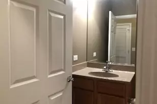 343 E 25th Pl, Chicago, IL 60616 - Photo 9