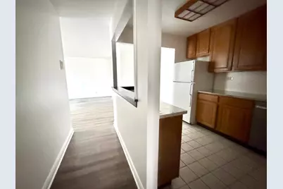 7400 Grand Avenue #A-103, Downers Grove, IL 60516 - Photo 5