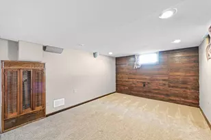 360 E Patton St, Paxton, IL 60957 - Photo 23