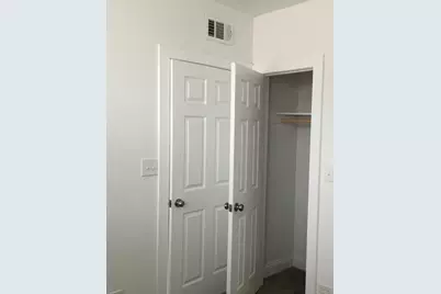 6429 N Claremont Avenue #2, Chicago, IL 60645 - Photo 15