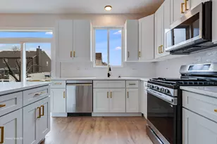 1808 Castle Ridge Dr, Plainfield, IL 60586 - Photo 7