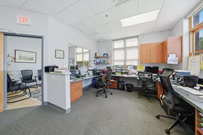 828 N Cass Avenue #1B, Westmont, IL 60559 - Photo 7