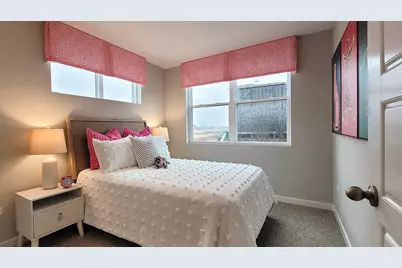 2227 Waters Edge Drive, Schaumburg, IL 60173 - Photo 15