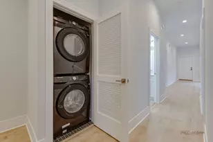 1746 N California Ave, Chicago, IL 60647 - Photo 7