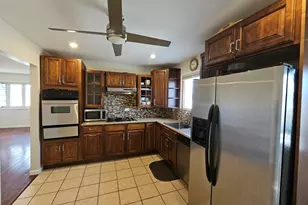 [Address not provided], Oak Forest, IL 60452 - Photo 5