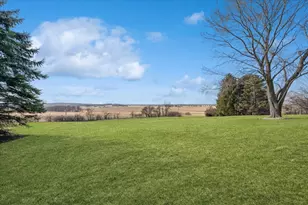 35 Eagle View Ln, Oswego, IL 60543 - Photo 39