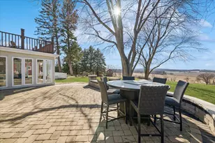 35 Eagle View Ln, Oswego, IL 60543 - Photo 37