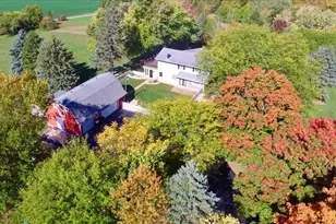 35 Eagle View Ln, Oswego, IL 60543 - Photo 49