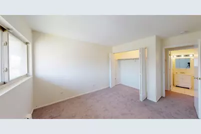 693 E Fullerton Avenue #203, Glendale Heights, IL 60139 - Photo 3