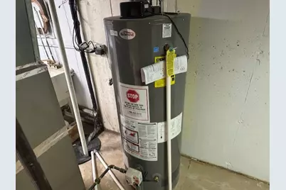 211 Applewood Lane, Bloomingdale, IL 60108 - Photo 17