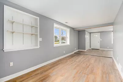 215 W Main Street, Kirkland, IL 60146 - Photo 19