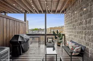 630 W Wrightwood Ave, Chicago, IL 60614 - Photo 17