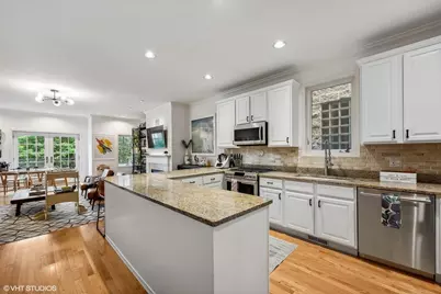 630 W Wrightwood Avenue #4W, Chicago, IL 60614 - Photo 9