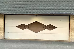 11107 S 84th Ave, Palos Hills, IL 60465 - Photo 5