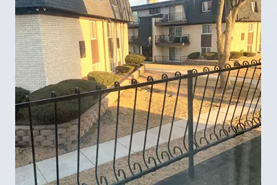 11107 S 84th Avenue #2A, Palos Hills, IL 60465 - Photo 9