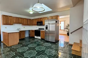 7110 W 82nd Pl, Burbank, IL 60459 - Photo 21