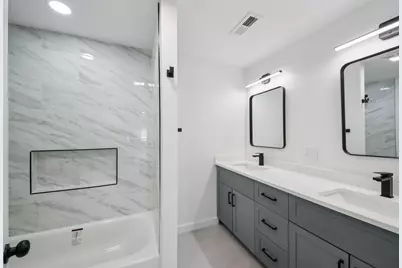 42088 N Old Lake Avenue, Antioch, IL 60002 - Photo 27