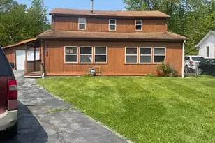 15046 Perry Ave, South Holland, IL 60473 - Photo 1