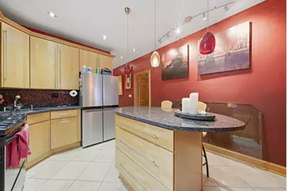 3975 W Barry Avenue, Chicago, IL 60618 - Photo 27