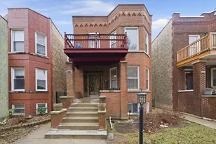 3975 W Barry Ave, Chicago, IL 60618 - Photo 1